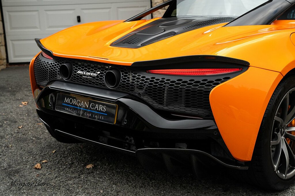 McLaren Artura Black Black #19