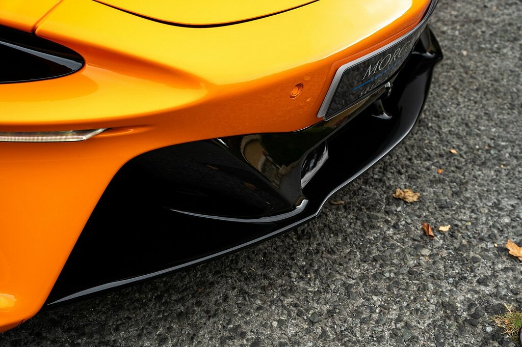 McLaren Artura Black Black #5