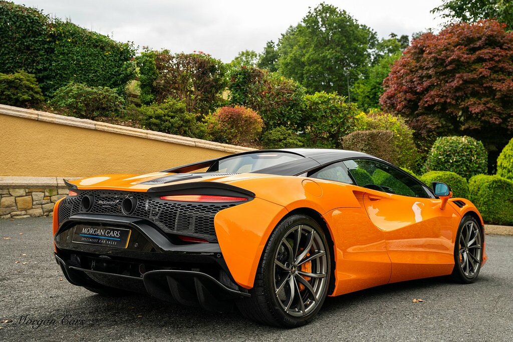 McLaren Artura Black Black #56