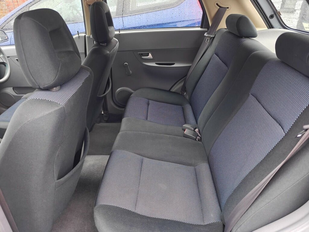 Proton Savvy Style 5-Door Silver #4