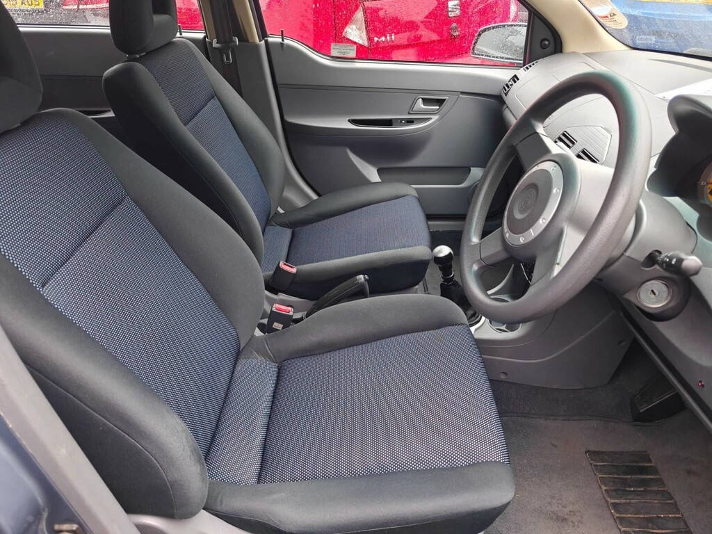 Proton Savvy Style 5-Door Silver #6