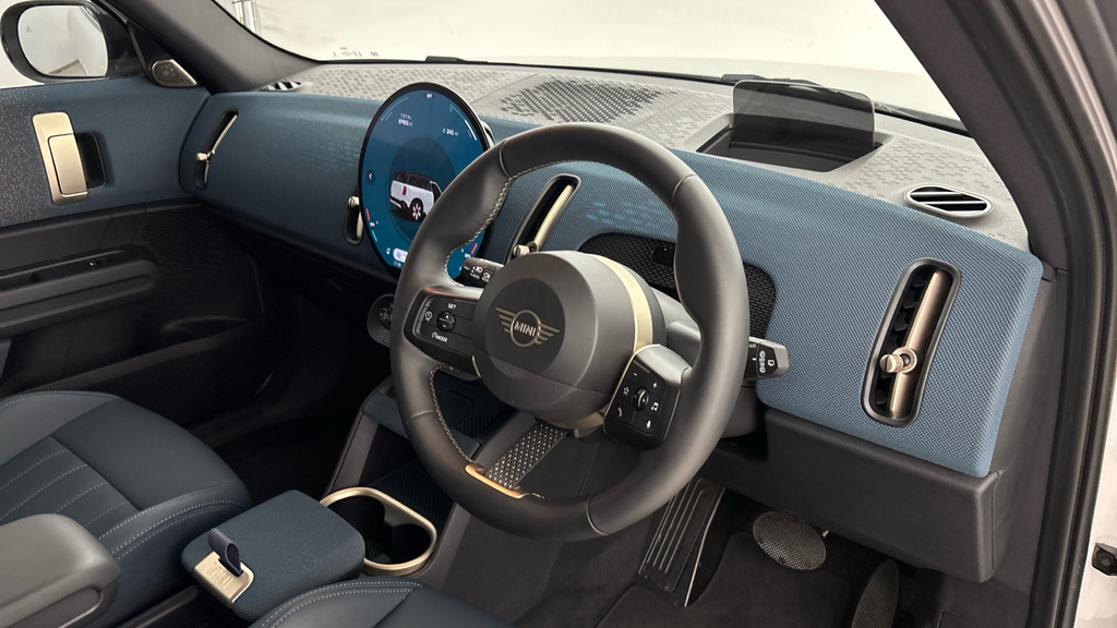 Mini Countryman C White #6