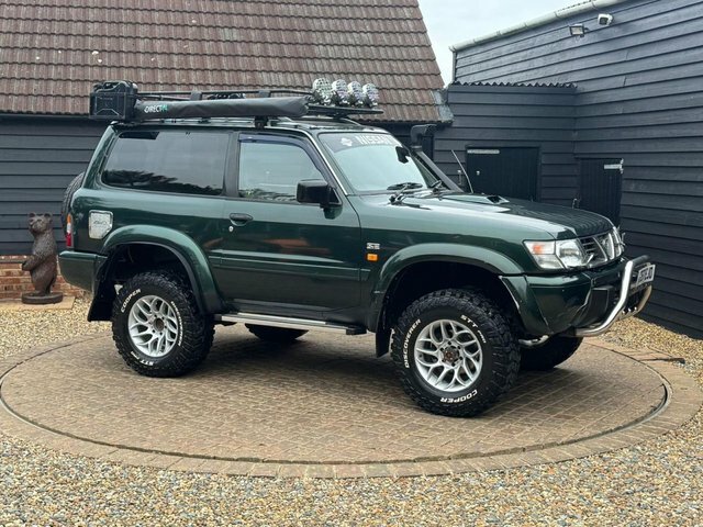 Nissan Patrol Se Green #21