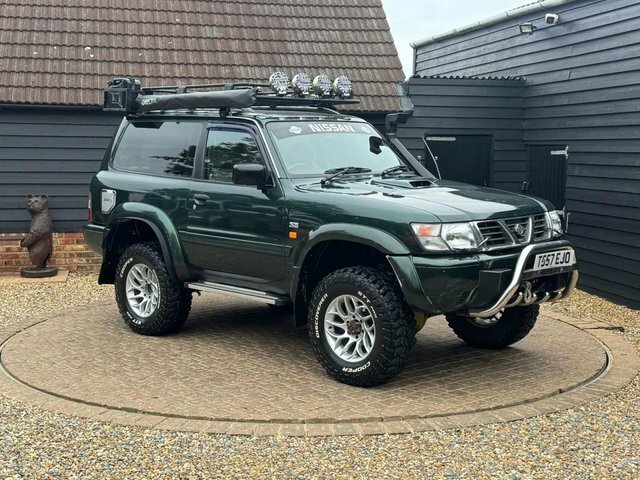 Nissan Patrol Se Green #20