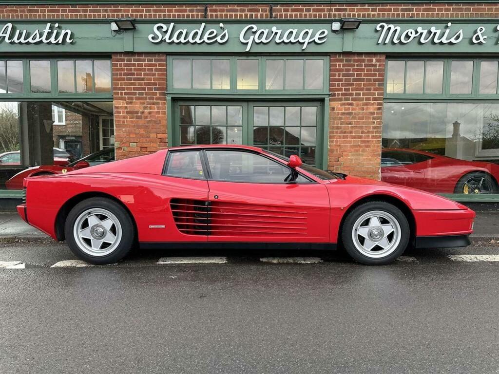 Ferrari Testarossa 4.9 2dr Red