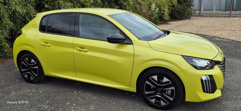 Peugeot 208 1.2 Puretech Allure Euro 6 Ss ND25WRE Yellow #6