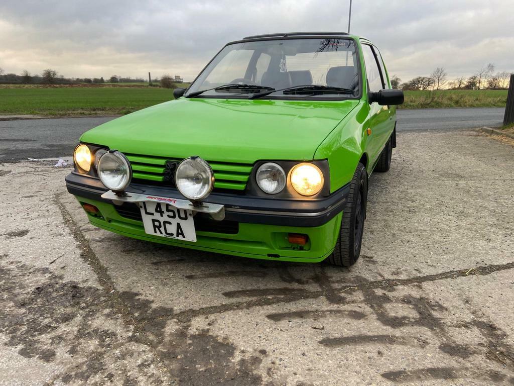 Peugeot 205 Hatchback Green #12