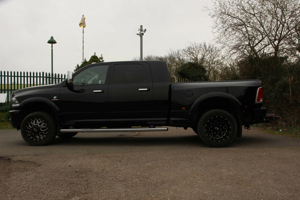 Dodge RAM Hemi 4X4 Black #18