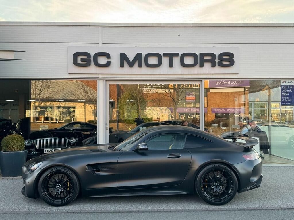 Mercedes-Benz AMG GT Estate White #3