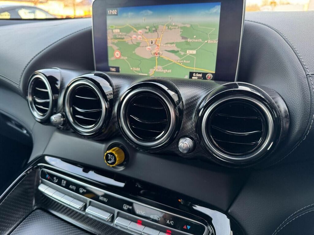 Mercedes-Benz AMG GT Estate White #43