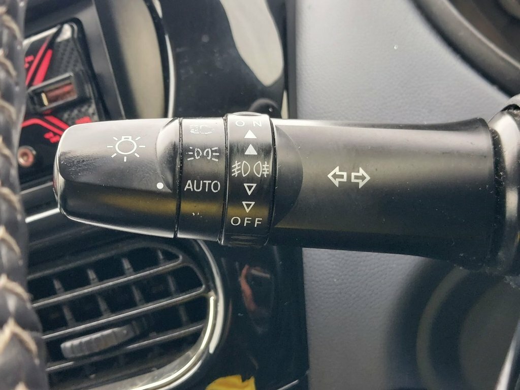 Peugeot ION Auto 5dr Silver #23