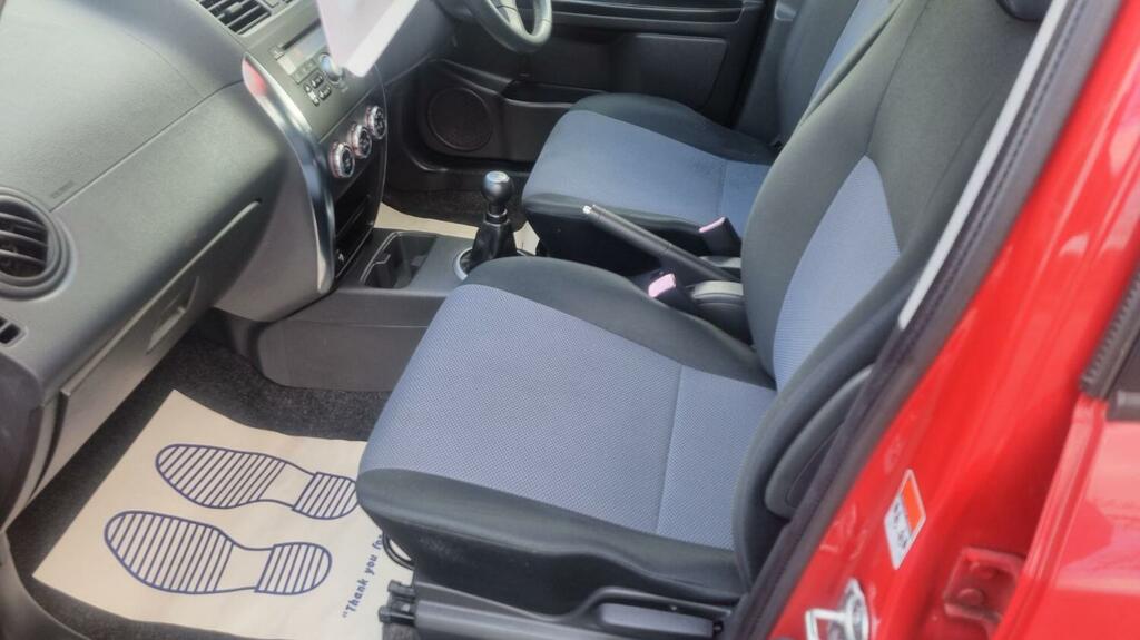 Fiat Sedici 1.6 Dynamic Hatchback Red #10