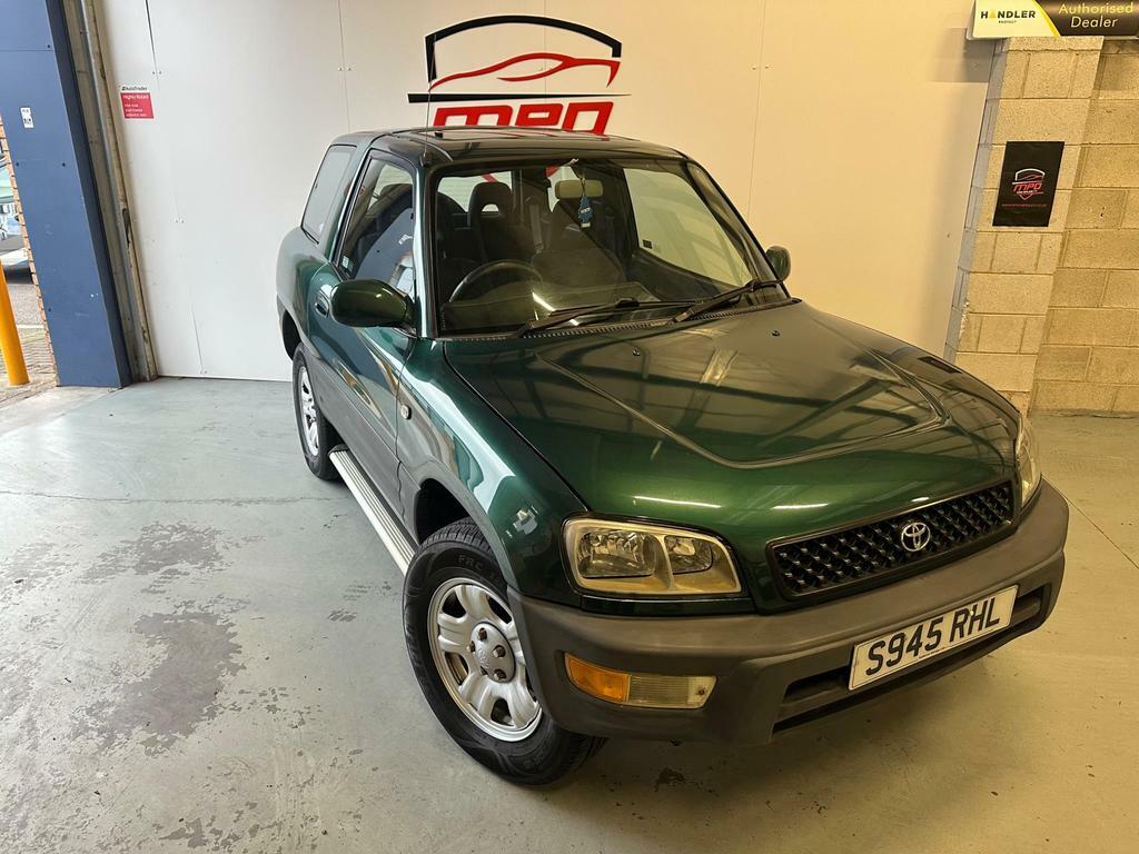 Toyota Rav 4 2.0 VX 126 Bhp Red #1