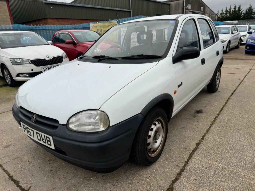 Vauxhall Corsa 1.4I Cdx Green #3