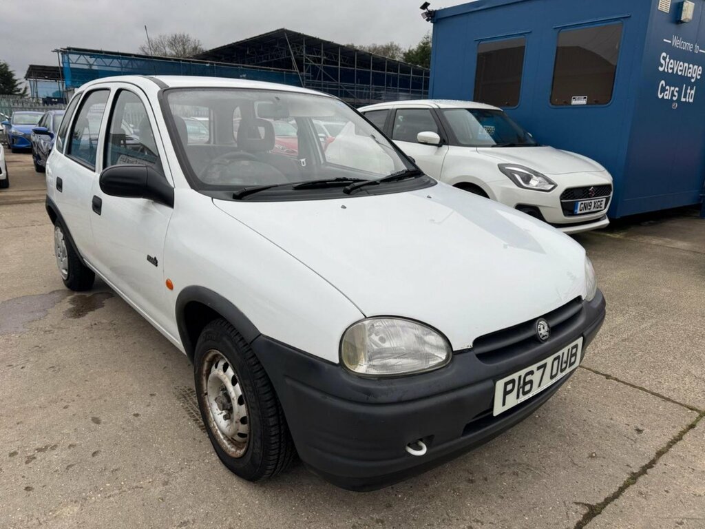 Vauxhall Corsa 1.4I Cdx Green #1