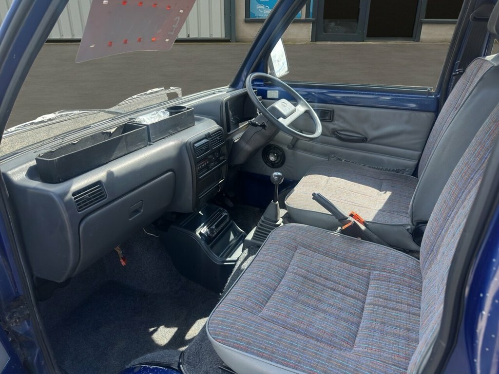 Daihatsu HiJet Pickup White #15