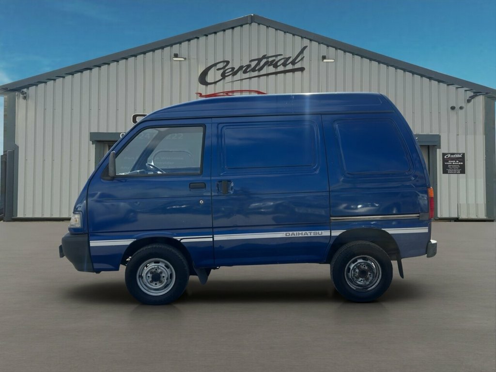 Daihatsu HiJet Pickup White #4