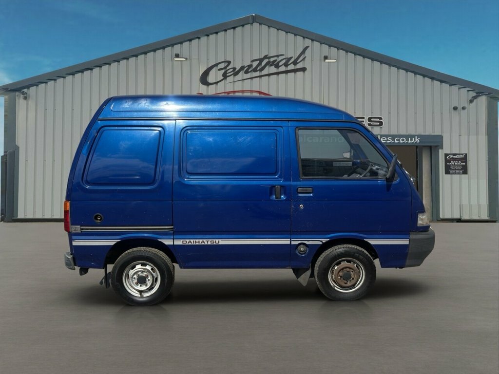 Daihatsu HiJet Pickup White #2