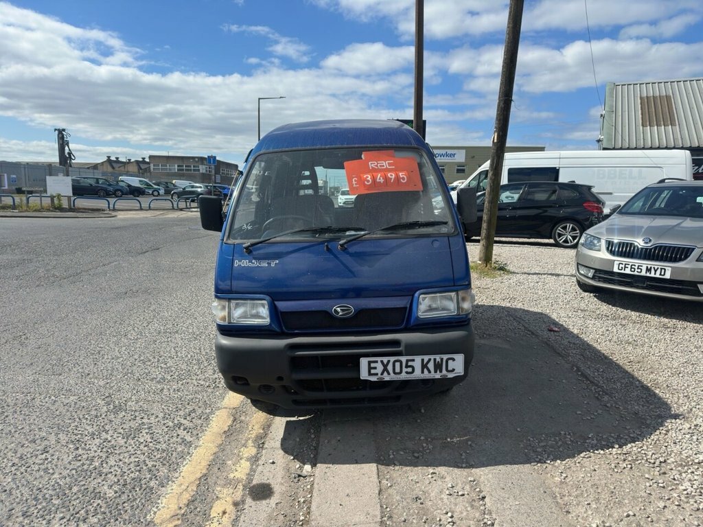 Daihatsu HiJet Pickup White #21