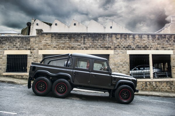 Land Rover Defender 110 Td6 Hse Black #3