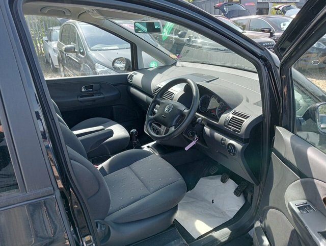Volkswagen Sharan Mpv 1.9 Tdi Pd Se 200505 Silver #47