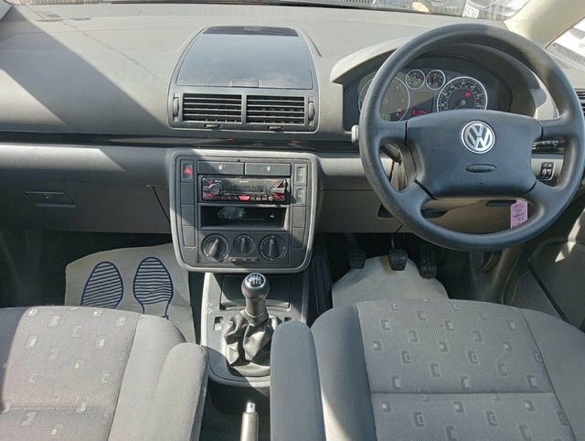 Volkswagen Sharan Mpv 1.9 Tdi Pd Se 200505 Silver #44