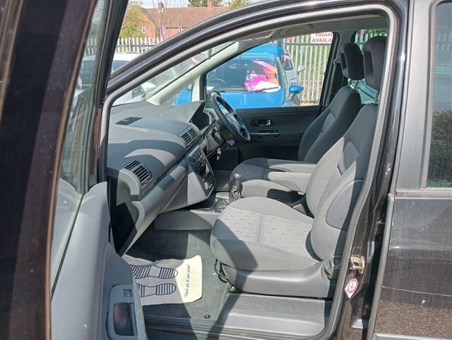 Volkswagen Sharan Mpv 1.9 Tdi Pd Se 200505 Silver #46