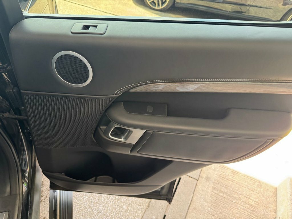 Land Rover Discovery 3L Hse Silver #55