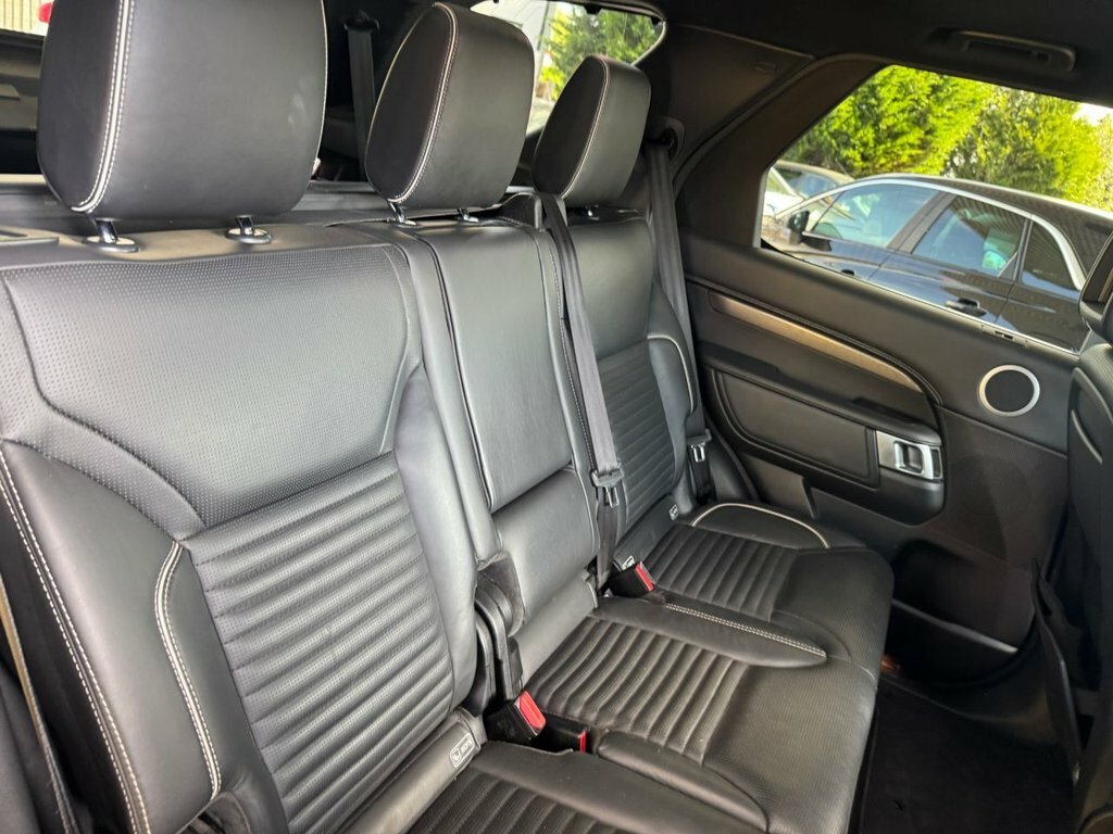 Land Rover Discovery 3L Hse Silver #45