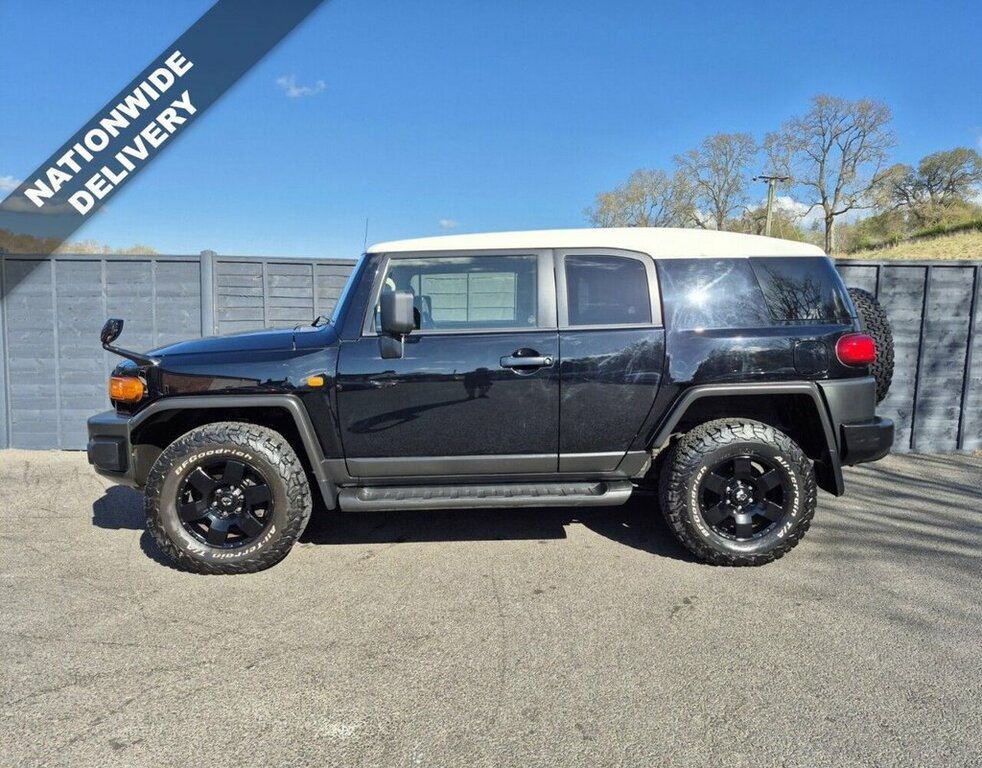 Toyota FJ Cruiser 4.0 L 4.0 V6 4X4 Right Hand Drive Black #1