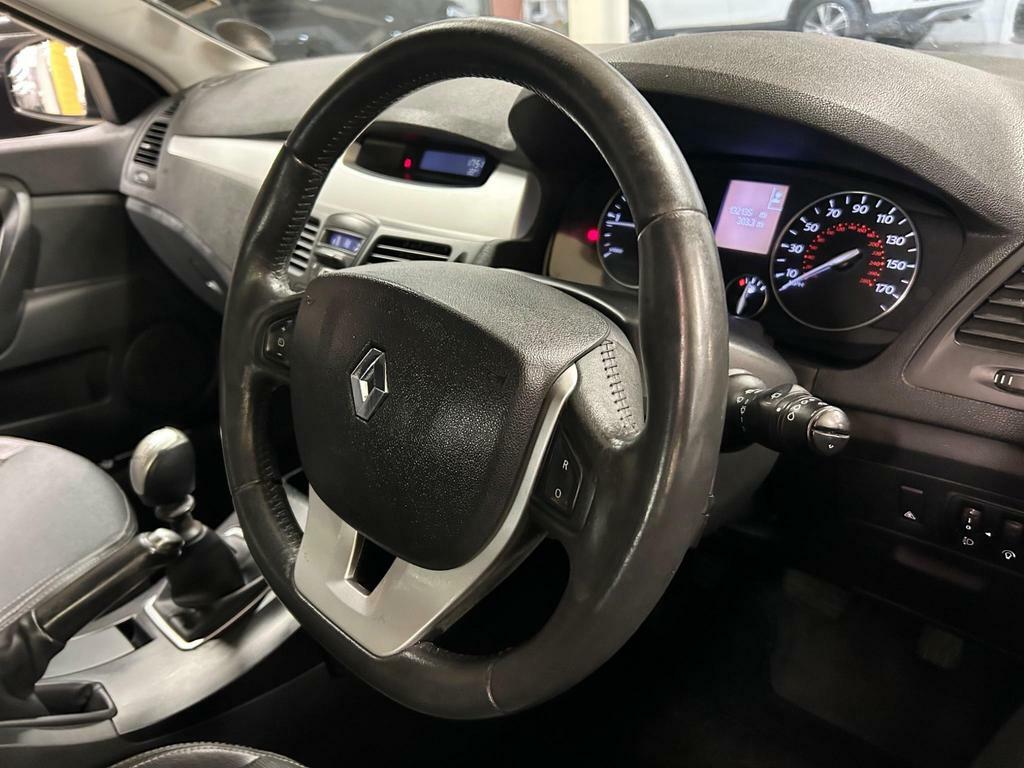 Renault Laguna 2.0 Dci Dynamique Navigation Silver #13