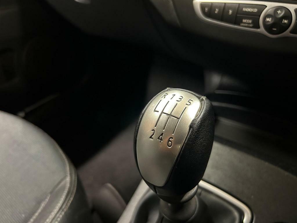 Renault Laguna 2.0 Dci Dynamique Navigation Silver #22