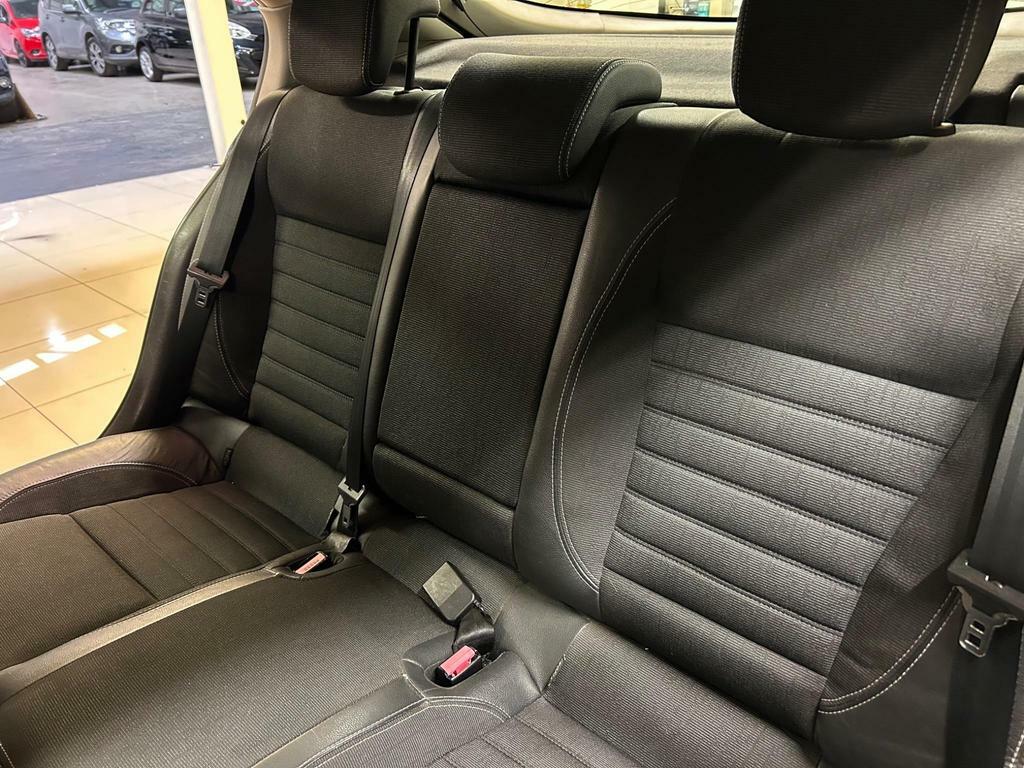 Renault Laguna 2.0 Dci Dynamique Navigation Silver #19
