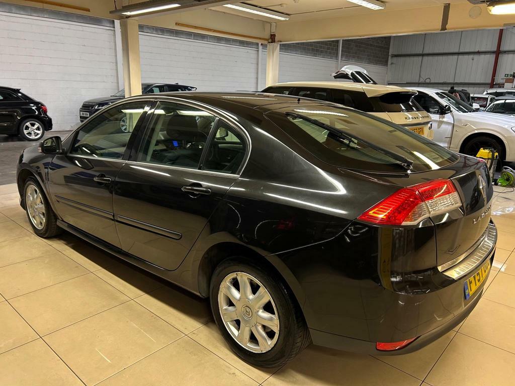 Renault Laguna 2.0 Dci Dynamique Navigation Silver #4