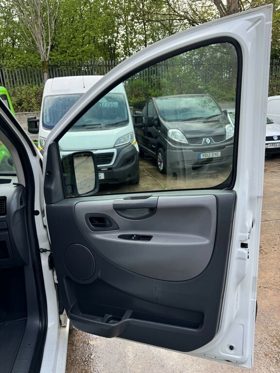 Citroen Dispatch Combi Hdi 90 6-S #25