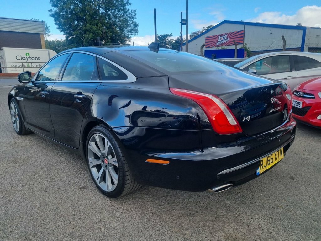 Jaguar XJ 3.0D V6 Premium Luxury Saloon Euro Black #4