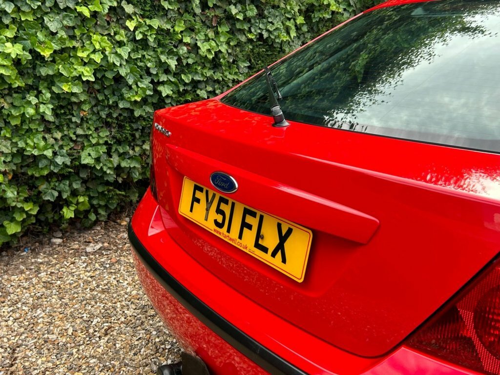 Ford Mondeo 1.8 Verona Blue #51