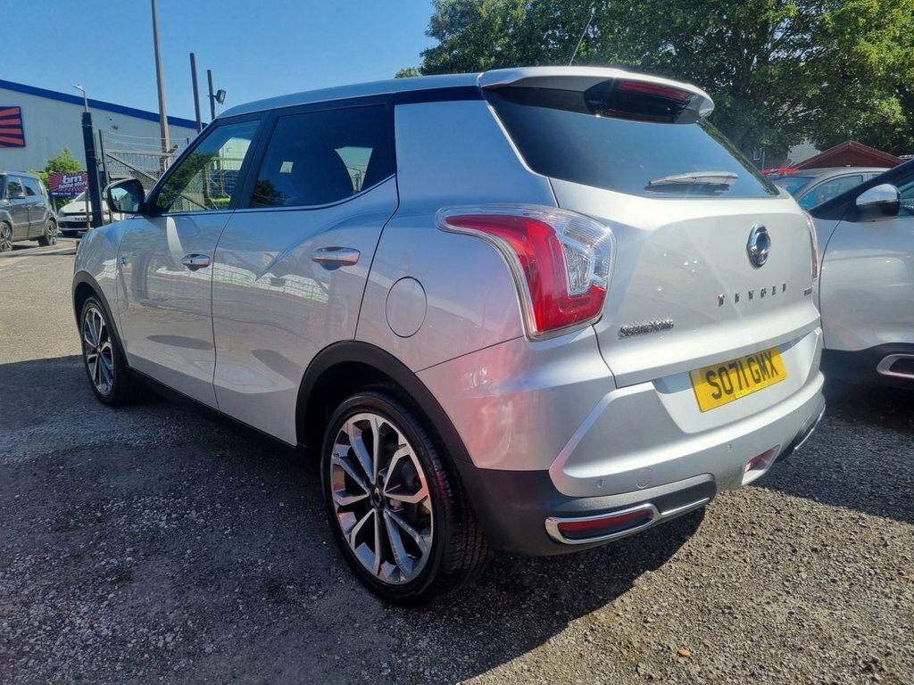 SsangYong Tivoli 1.6D Ultimate Suv Euro 6 115 Ps Silver #3