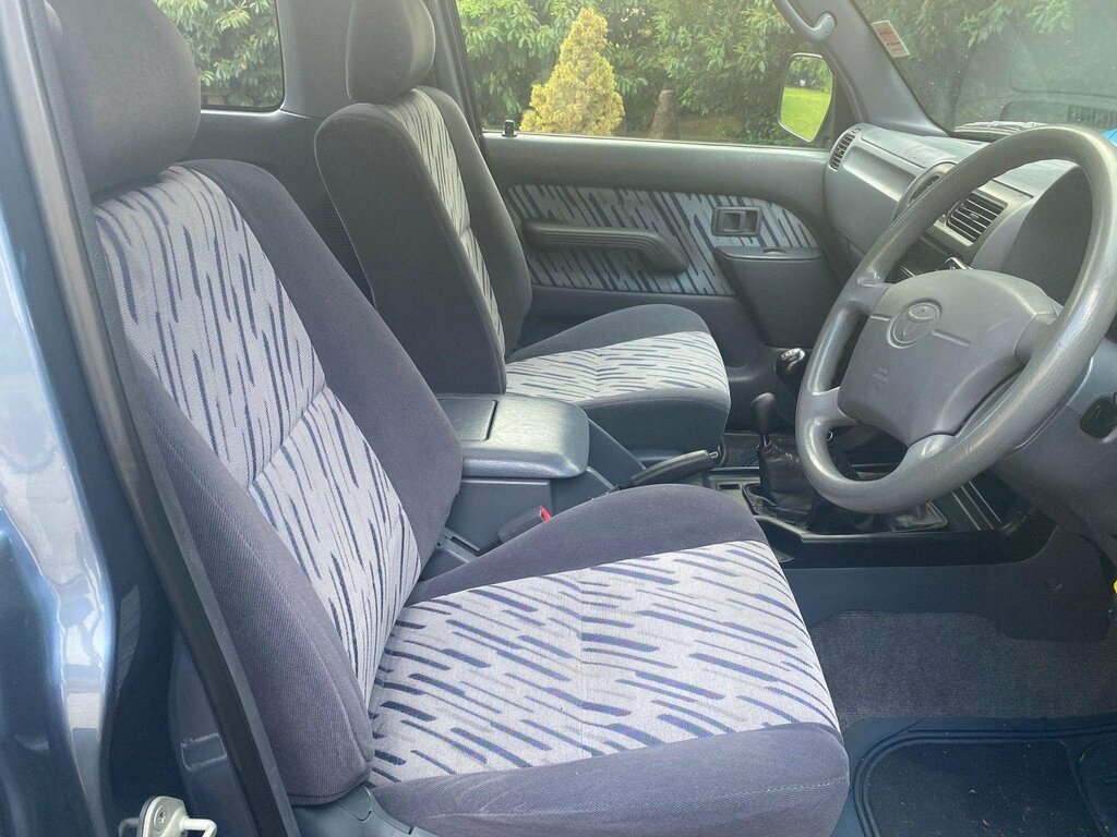 Toyota Land Cruiser Colorado 3.0 Td Colorado Import Silver #6