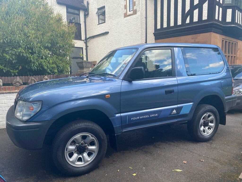 Toyota Land Cruiser Colorado 3.0 Td Colorado Import Silver #1