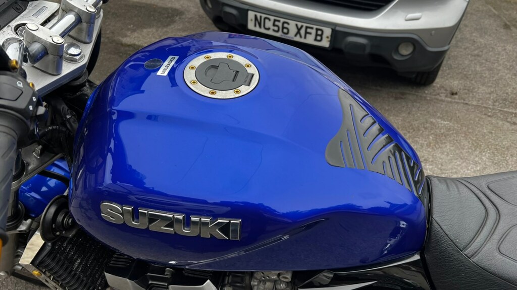Suzuki  Gsf1200 K1 Only 5K Fsh 02 Reg Stunning For The Yr Black #24