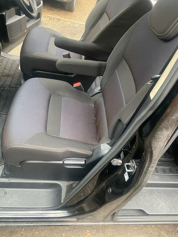 Nissan Serena Automatic #24