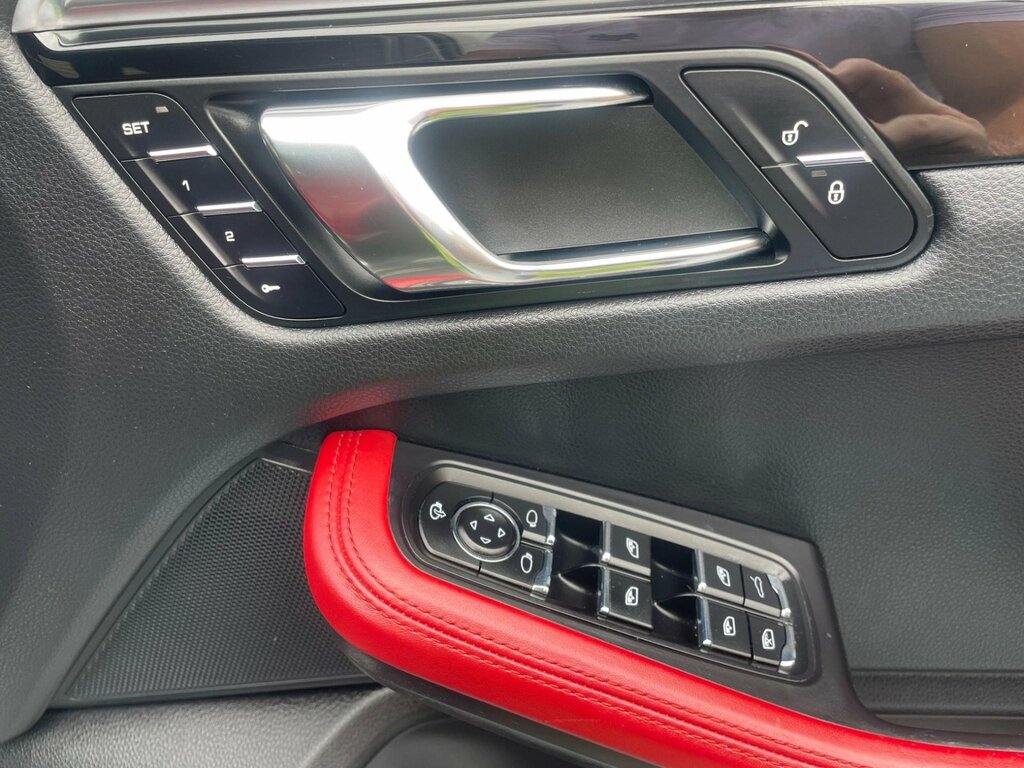 Porsche Macan Turbo Pdk Grey #5