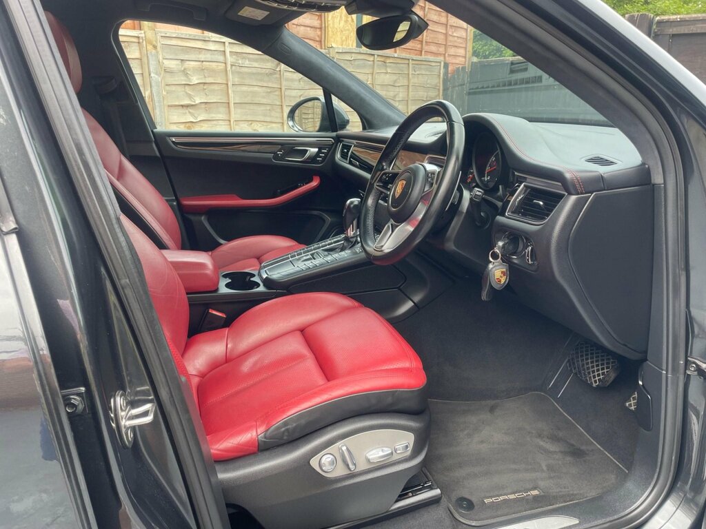 Porsche Macan Turbo Pdk Grey #2