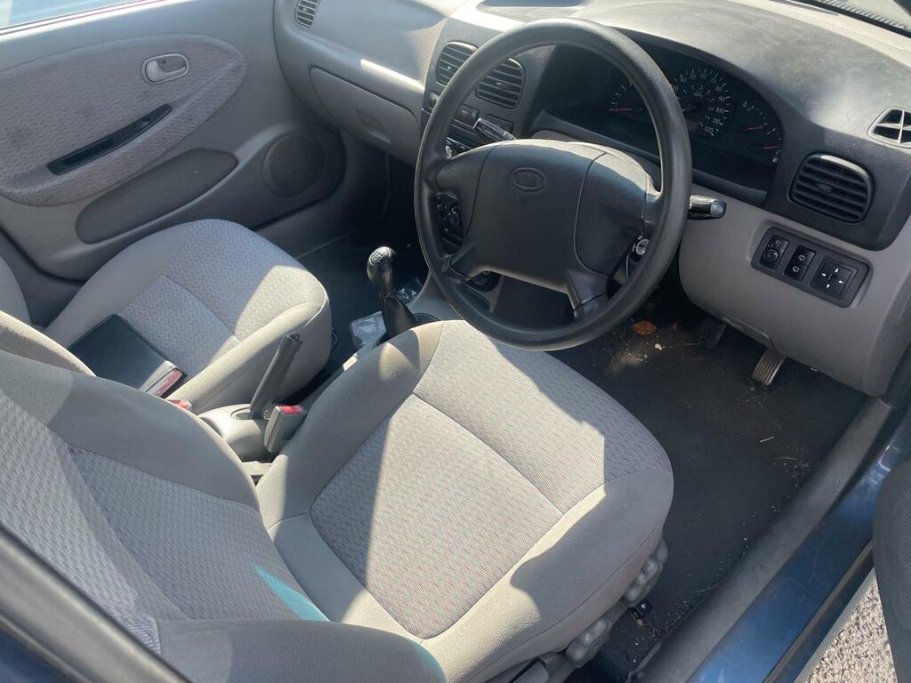 Kia RIO 1.3 LX Green #9