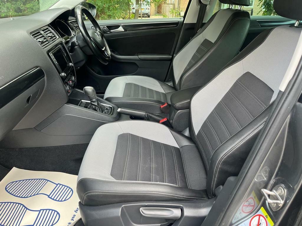 Volkswagen Jetta 1.4 Tsi 150 Gt Black #3