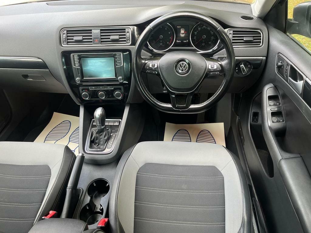 Volkswagen Jetta 1.4 Tsi 150 Gt Black #4