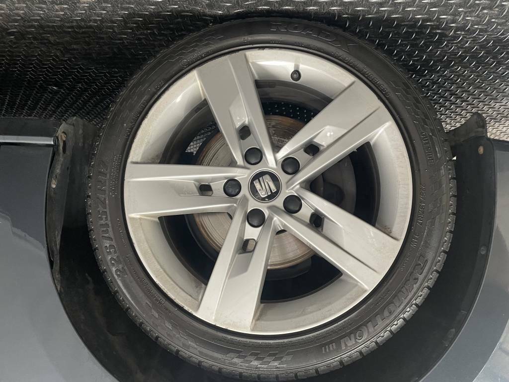 Seat Leon Hatchback 1.5 Tsi Evo Fr Ez Grey #5
