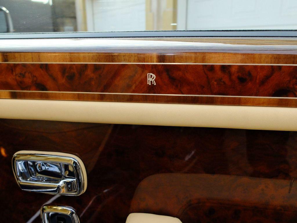 Rolls-Royce Silver Spur 6.8 V8 Blue #15