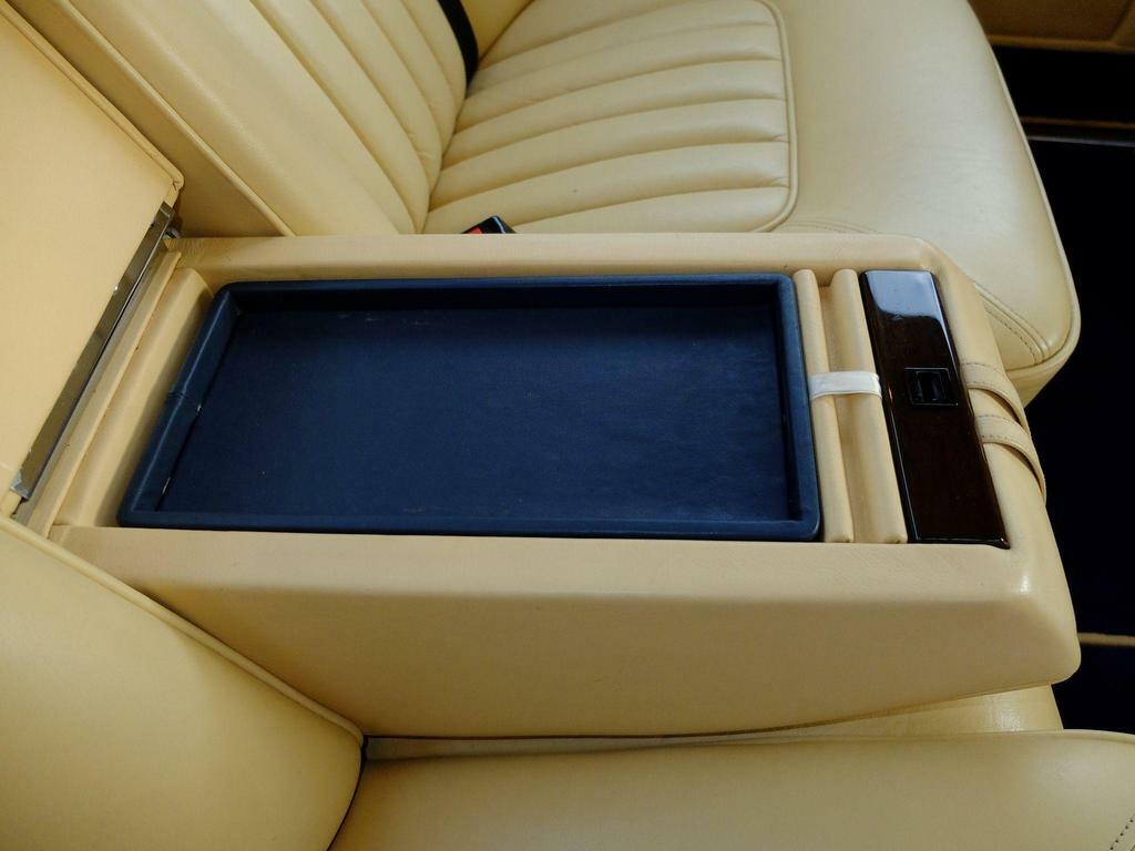 Rolls-Royce Silver Spur 6.8 V8 Blue #20